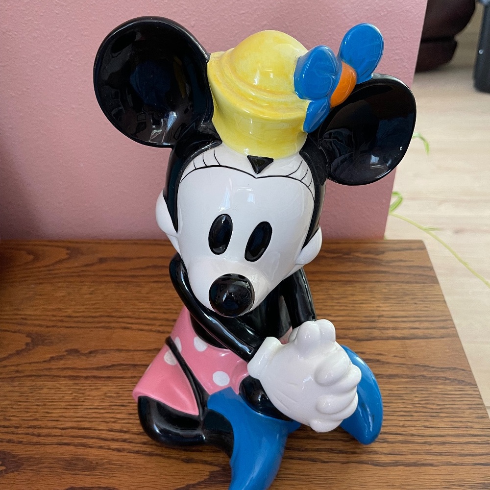 MINNIE MOUSE VTG CFRAMIC MUSIC BOX